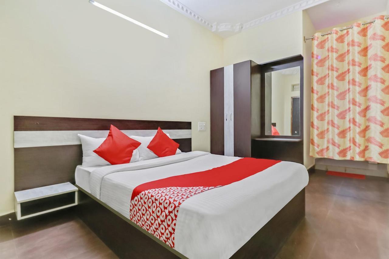 Oyo J P Palace Hotel Dod Ballapur Luaran gambar