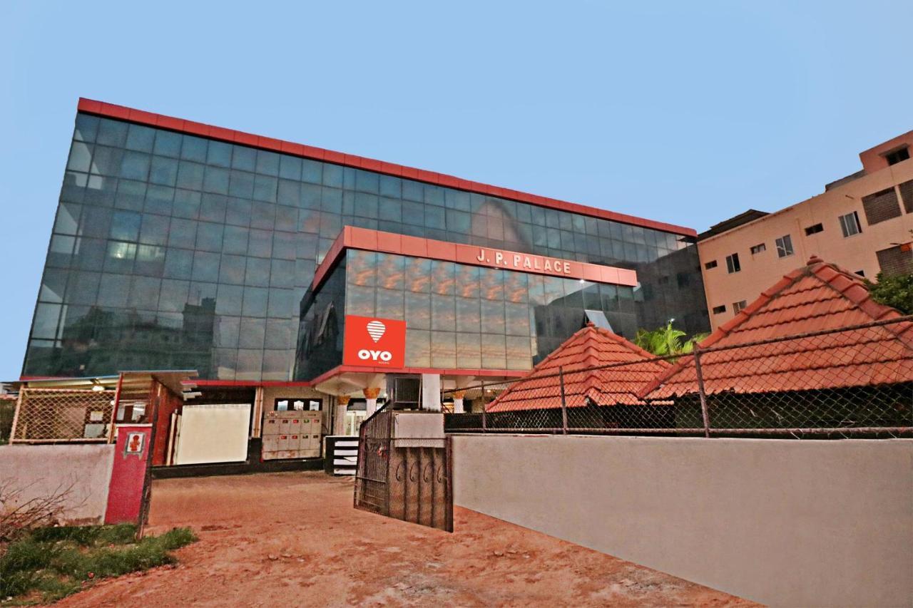 Oyo J P Palace Hotel Dod Ballapur Luaran gambar